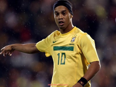 体育直播-世俱杯赛事直播截图分析及精彩瞬间整理